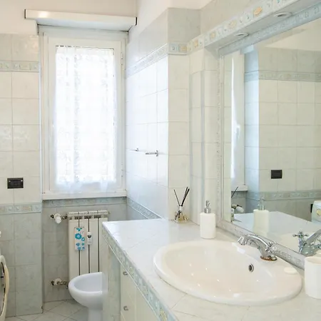 81 Mq, Stazione Trastevere, Sweet דירה