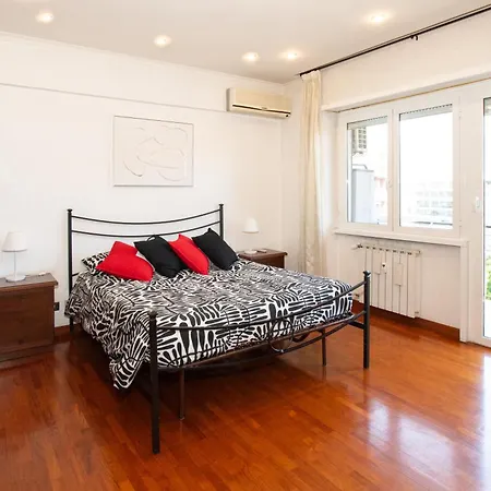 דירה 81 Mq, Stazione Trastevere, Sweet